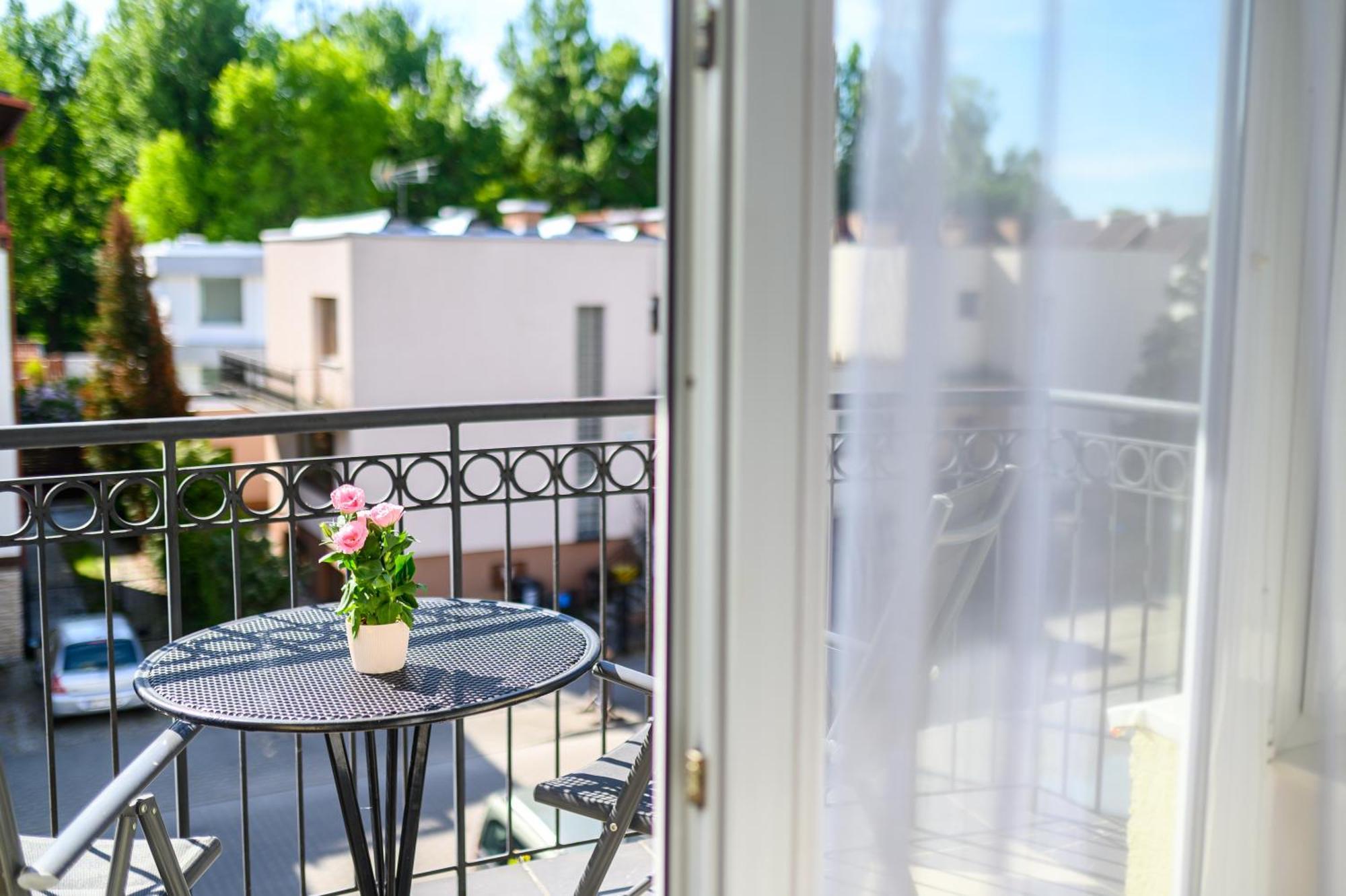 Moris Boutique Beach Hotel Gdansk Bagian luar foto