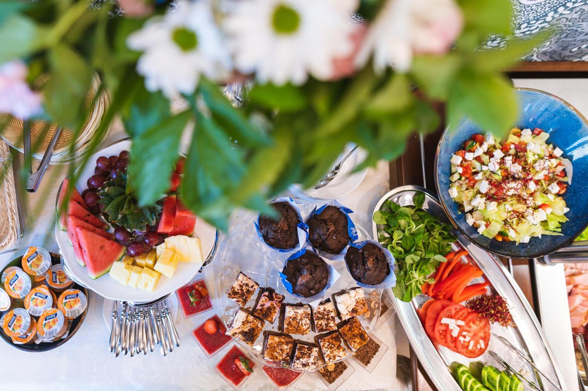 Moris Boutique Beach Hotel Gdansk Bagian luar foto